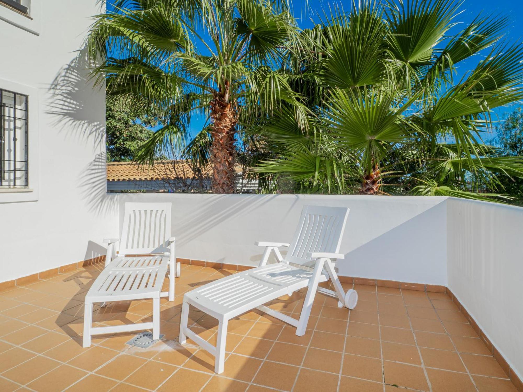 2044-Groundfloor with huge terrace&pools Appartement Manilva Buitenkant foto