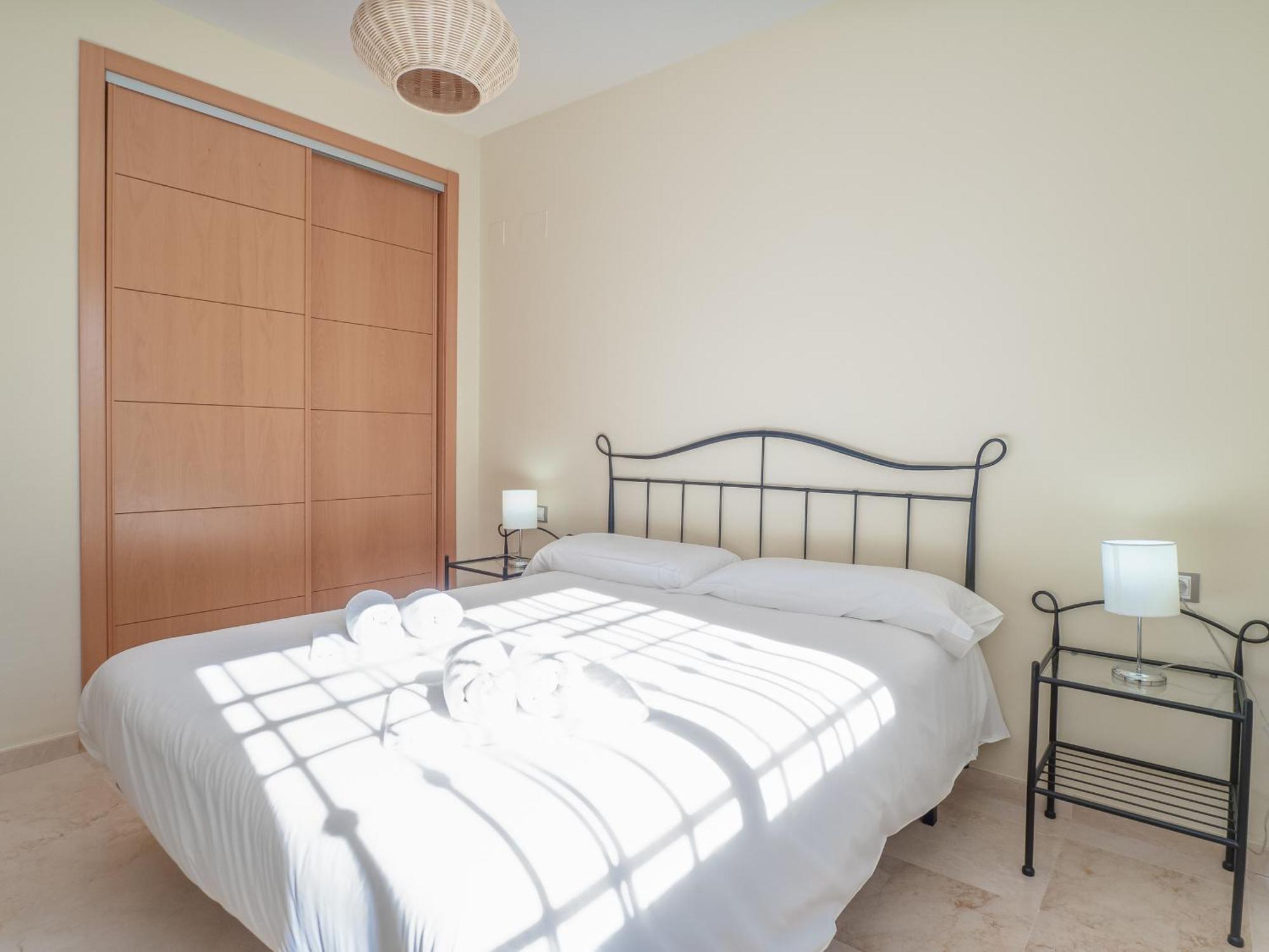 2044-Groundfloor with huge terrace&pools Appartement Manilva Buitenkant foto